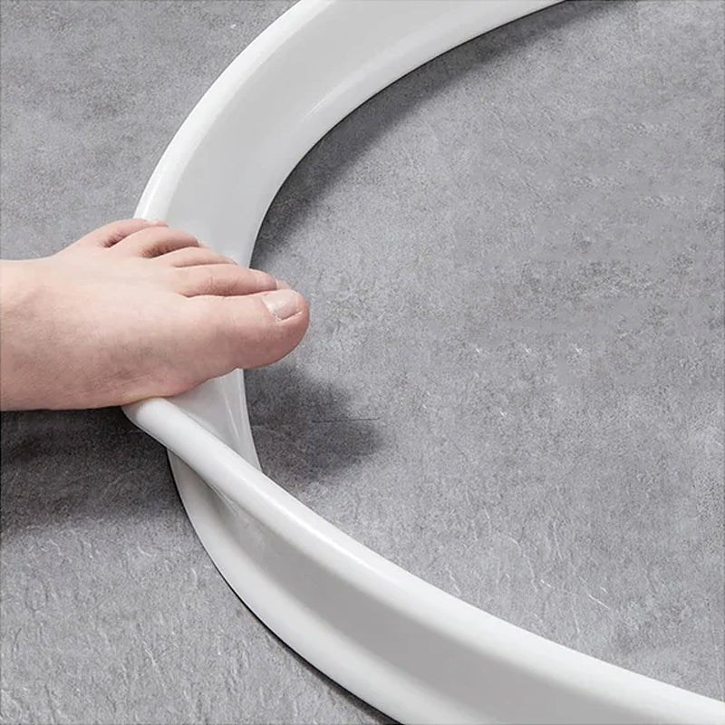 HydroGuard™ - Die ultimative Lösung für einen nassen Badezimmerboden