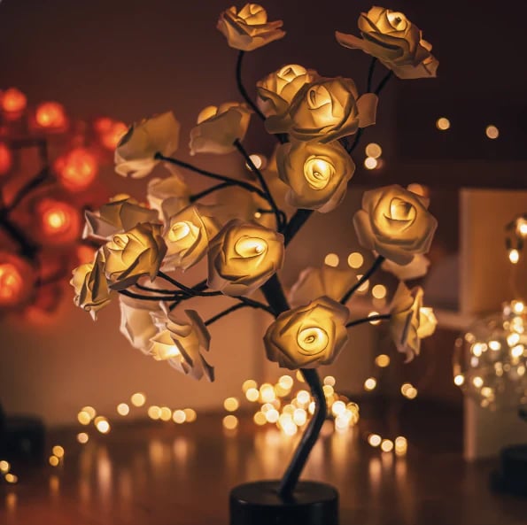 LED Rosenbaum Geschenk handgefertigt Kunststoffrahmen mit warmem Licht