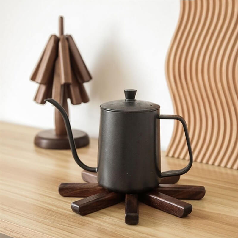 TableTree™ - Kunstvolles Tischset aus Nussbaumholz
