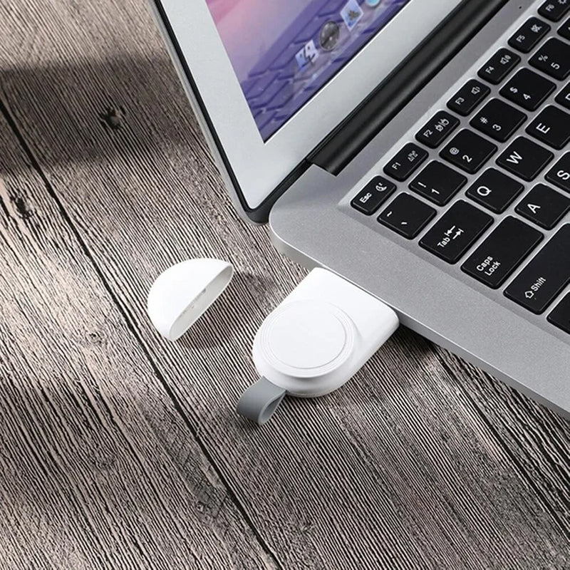 Kabelloses Ladegerät für Apple Watch | USB-C oder USB Anschluss, 82 x 37 x 13 mm | Kompakt, universell kompatibel 5