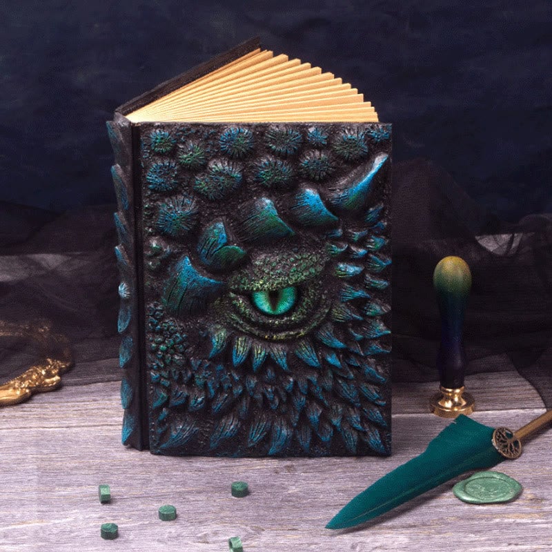DragonBook™ – Handgefertigtes, geprägtes Harz-Tagebuch mit graviertem Einband
