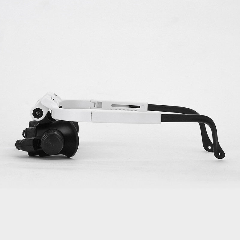 Professional Magnifying Glasses LED Illuminated 3-Level Magnification - Product example