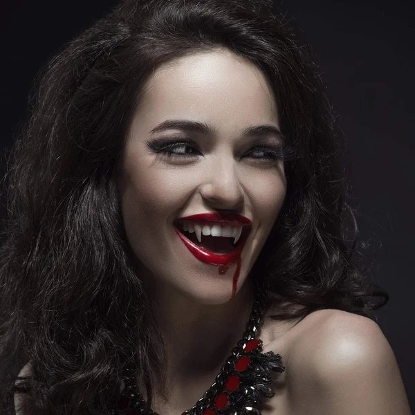 1+1 Gratis | VampFangs – Automatisch einziehbare Vampirzähne