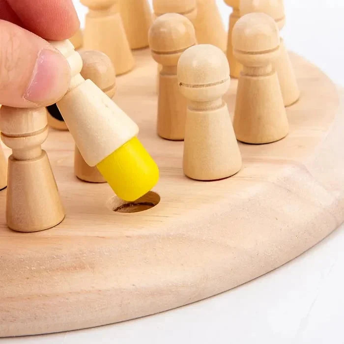 MatchFun™ – Gedächtnis-Streichholzschach aus Holz