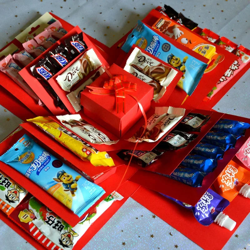 Explosionsbox aus Karton, mehrschichtig | Rot, Rosa, Blau, Schwarz | Personalisierbares Fotogeschenk für Geburtstag & Jahrestag 2