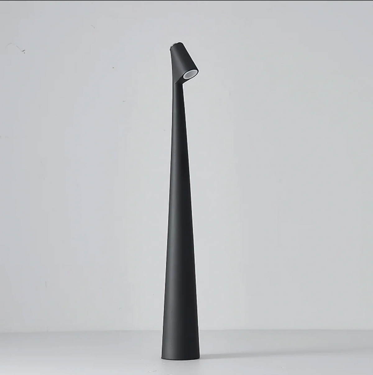 Akku Tischlampe Aluminium 35/45 cm | Touch-Dimmbar, 5 Farben | IP54 Spritzwasserschutz, 10 Std. Akkulaufzeit, USB-C 5