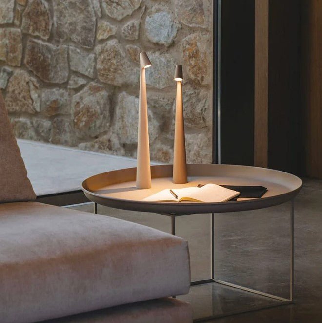 Kabellose LED-Tischlampe mit Akku | Nordisches Design aus Metall und Glas | Ideal für Nachttisch, Schreibtisch und Wohnraum 2