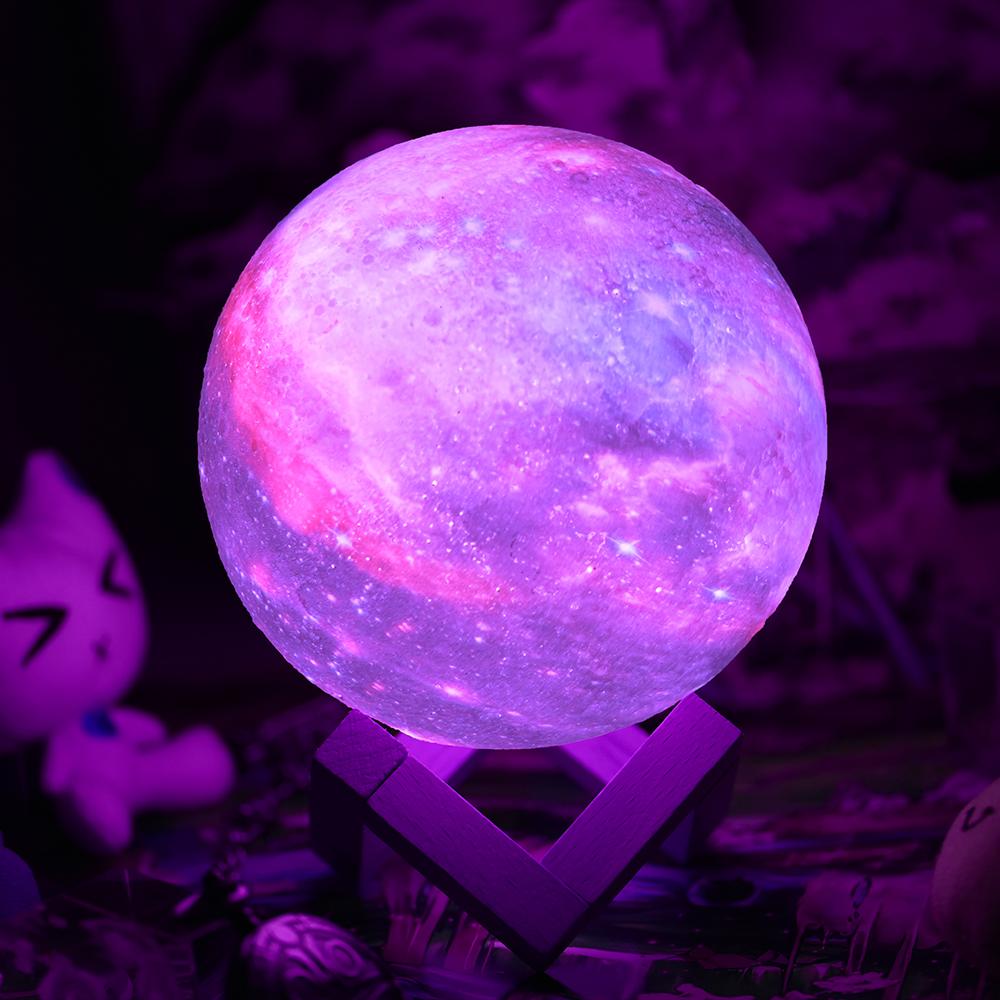 3D Mondlampe PLA-Kunststoff 8-18 cm | 16 Farben, Touch & Fernbedienung | USB-wiederaufladbar inkl. Holzständer 3