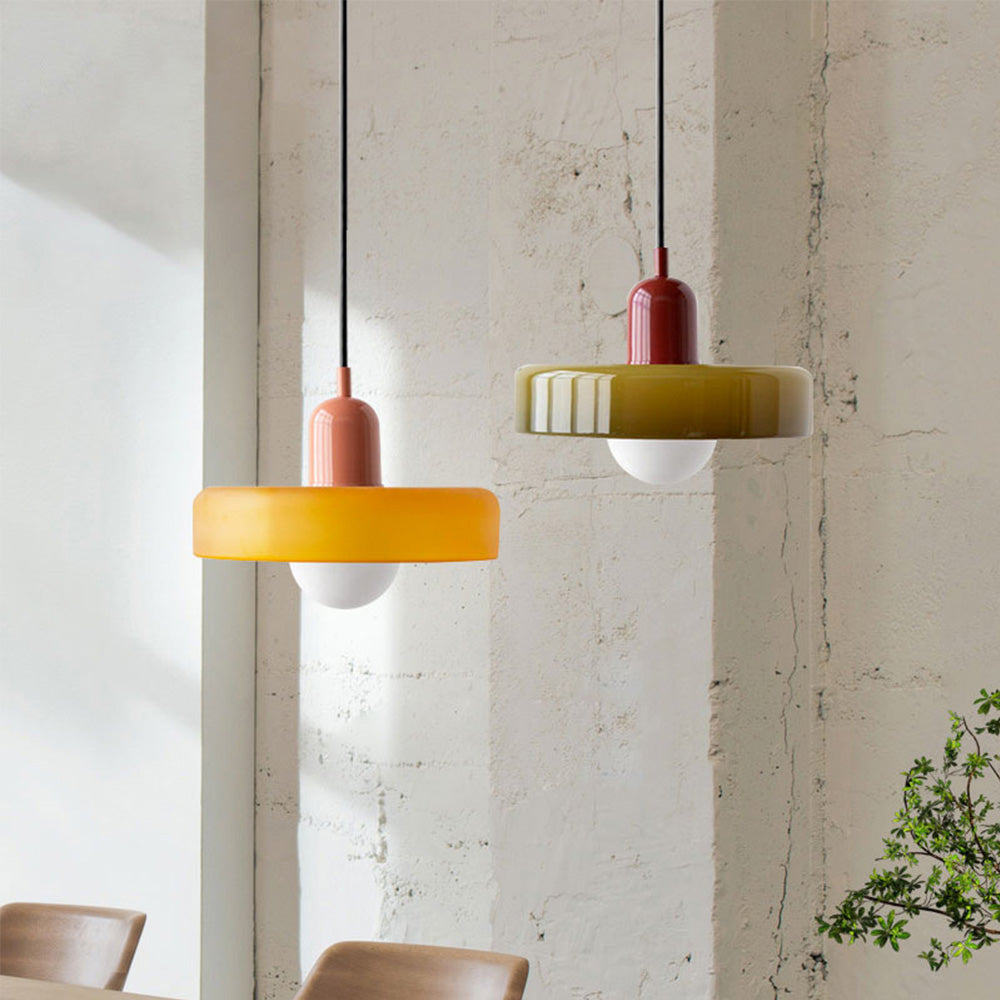 Pendelleuchte aus Glas im Bauhaus-Stil | Facettierter Buntglas-Schirm, höhenverstellbar | Für Wohnzimmer, Esszimmer und Flur 1