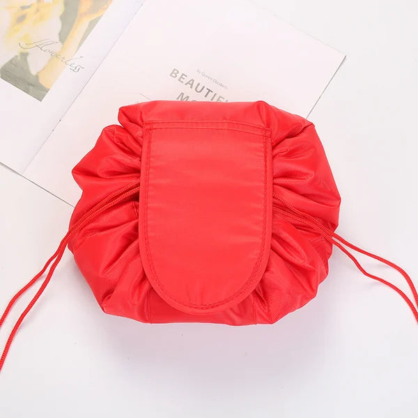 PouchBag™ – Kosmetiktasche für mühelose Organisation