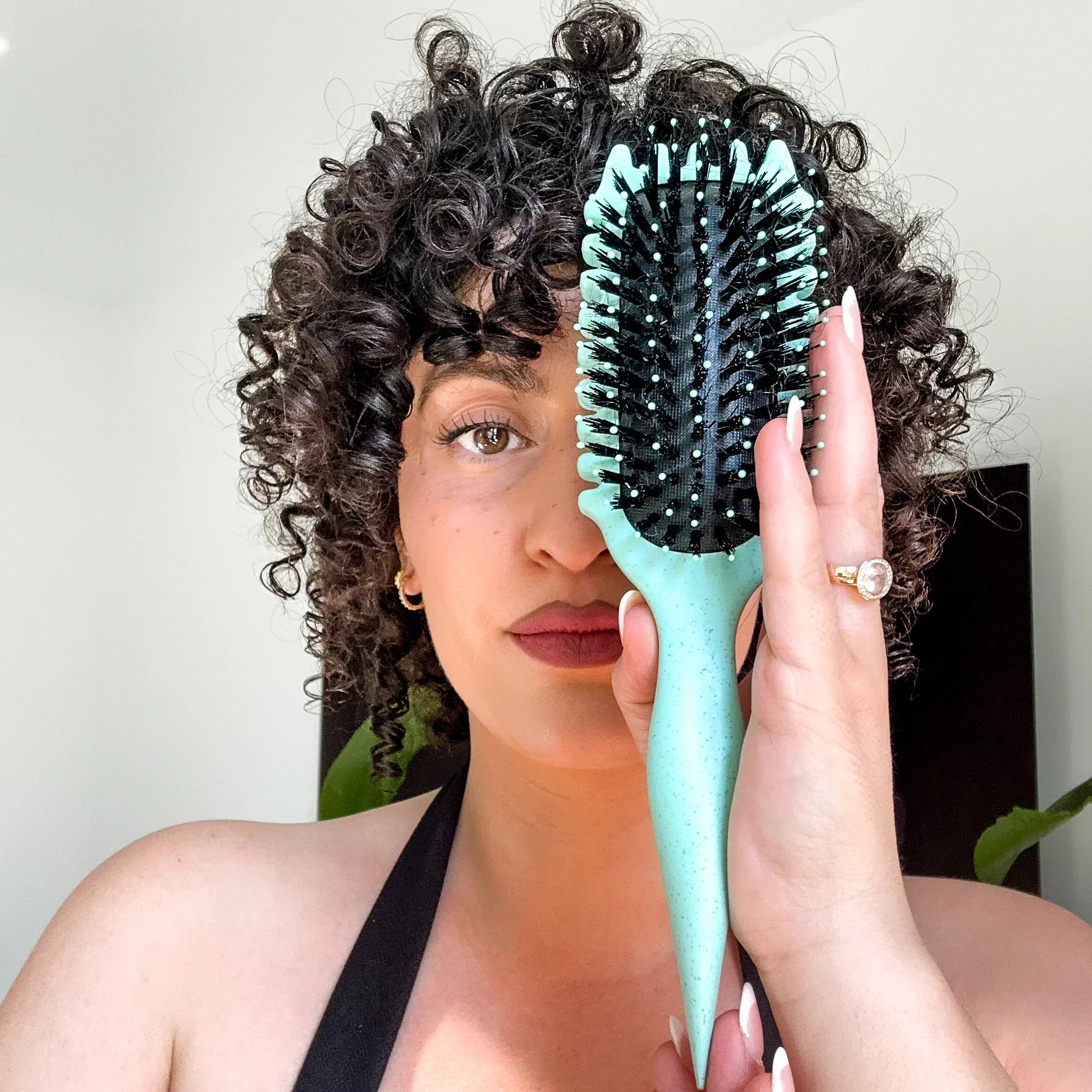 CurlBrusher™ – Lockenrevolution in nur 10 Minuten