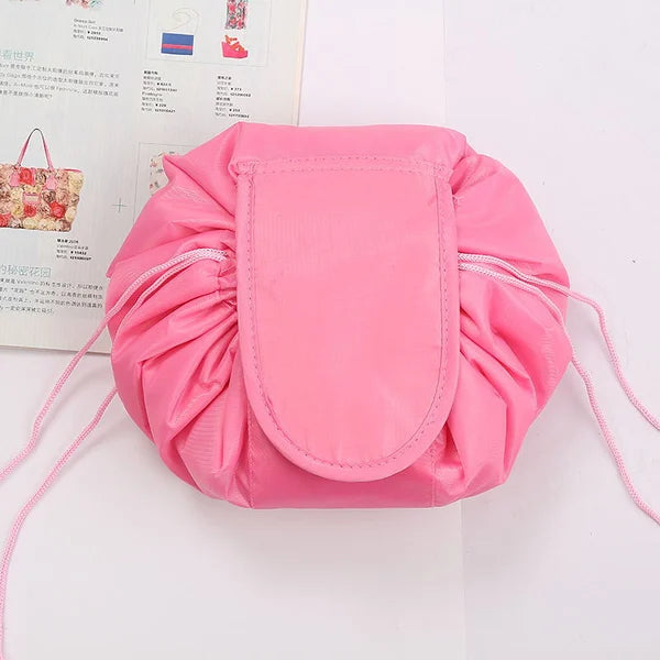 PouchBag™ – Kosmetiktasche für mühelose Organisation