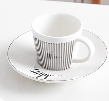 MirrorCupper™ – Reflektierende Designer-Kaffeetasse für stilbewusste Genießer