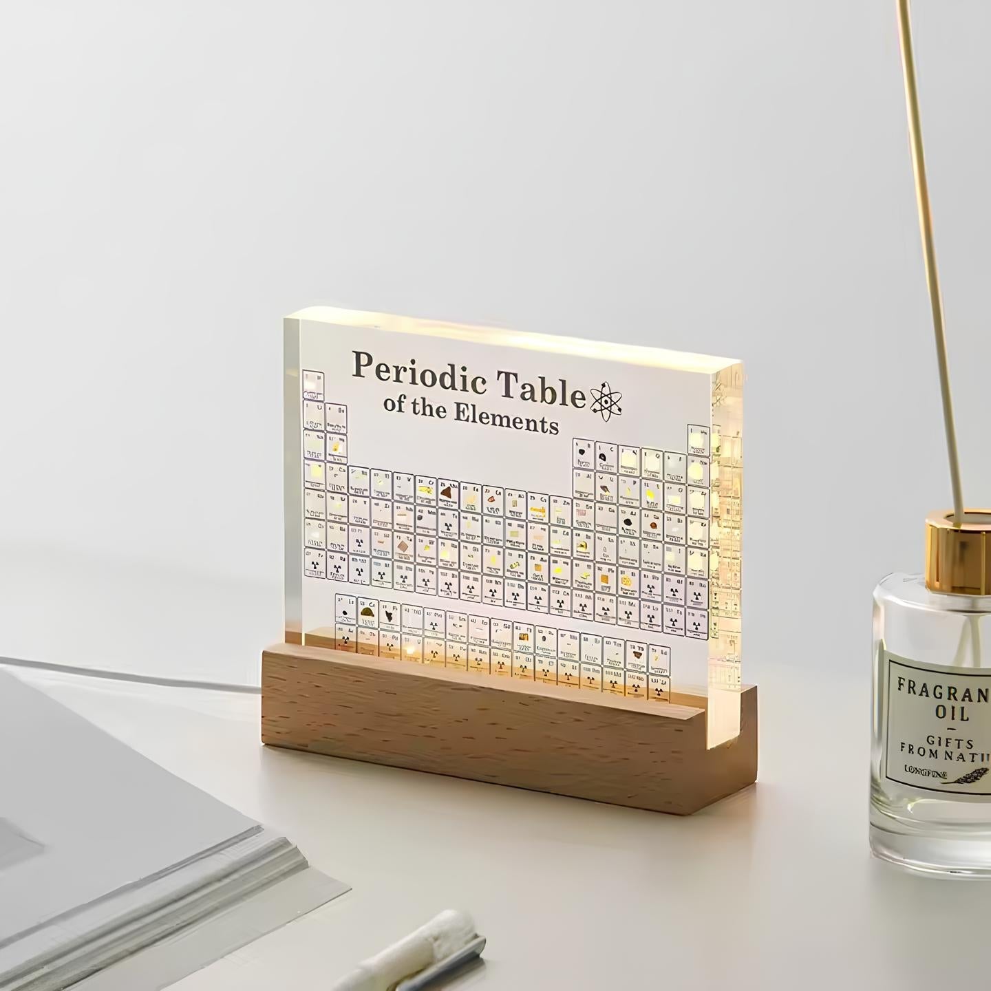 PeriodicElements™ – Beleuchtetes Periodensystem mit echten Elementen