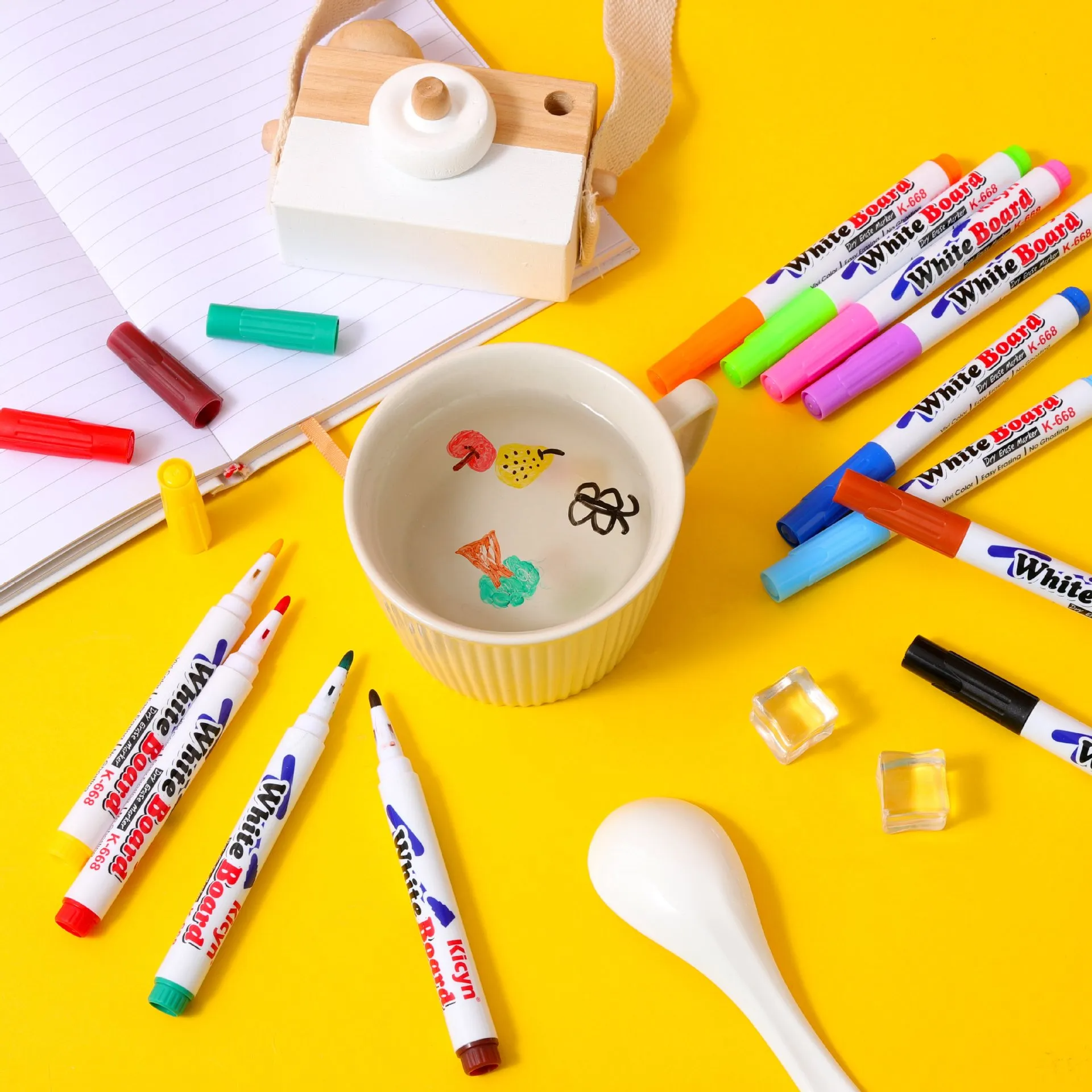1+1 Gratis | Magic Water Markers™ Set - Kreative Kunstwerke im Wasser inkl. Keramiklöffel!