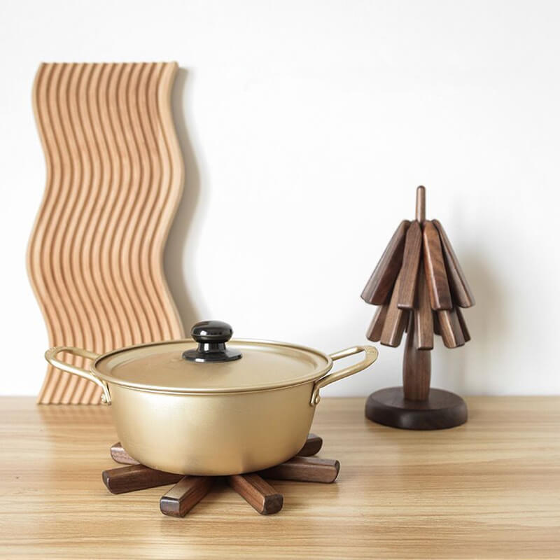 TableTree™ - Kunstvolles Tischset aus Nussbaumholz