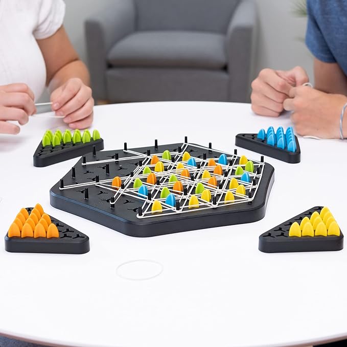 KnotFun™ - Dreieckiges Schachspiel aus Kettengliedern