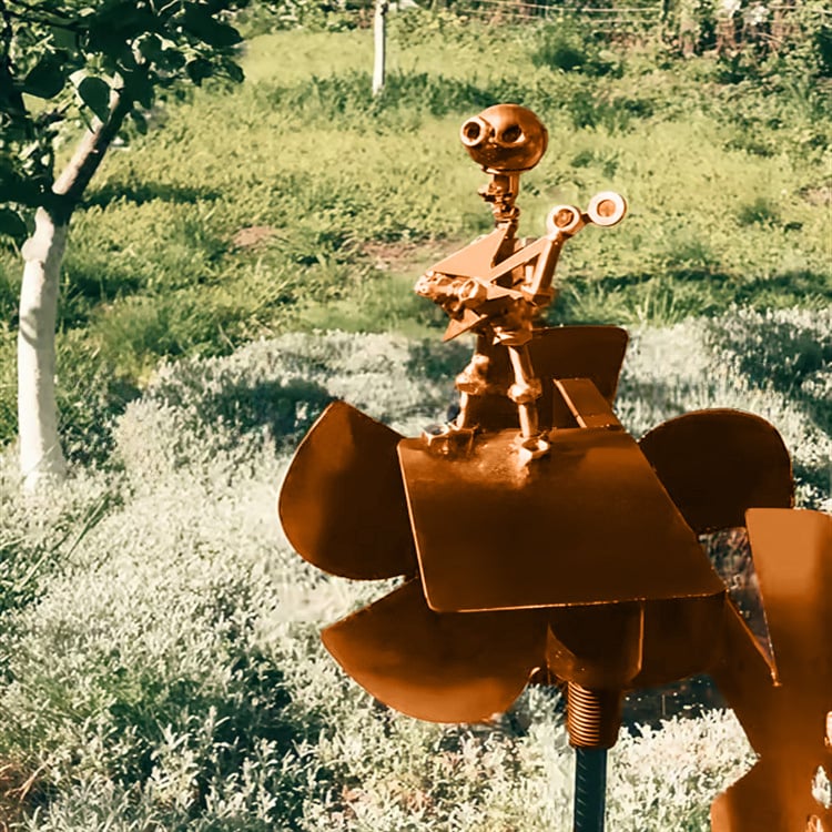 MetalDrum™ – Windgetriebener Rockband-Gartenspinner