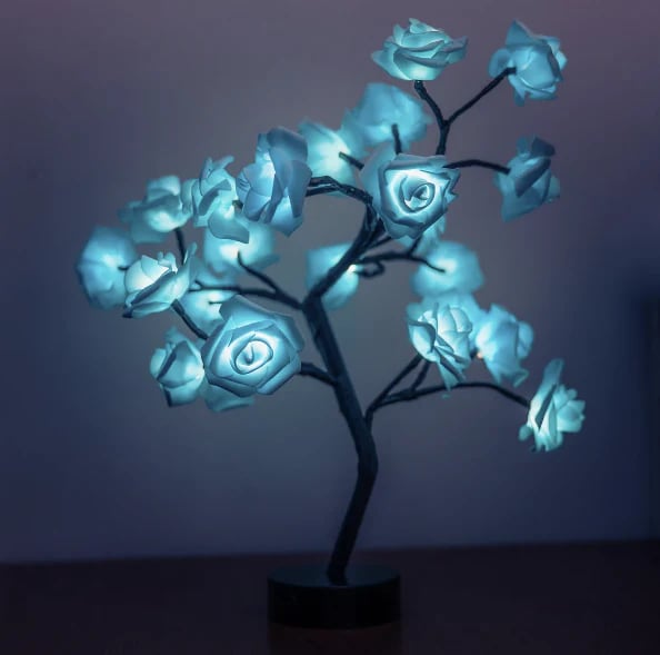 LED Rosenbaum Geschenk handgefertigt Kunststoffrahmen mit warmem Licht
