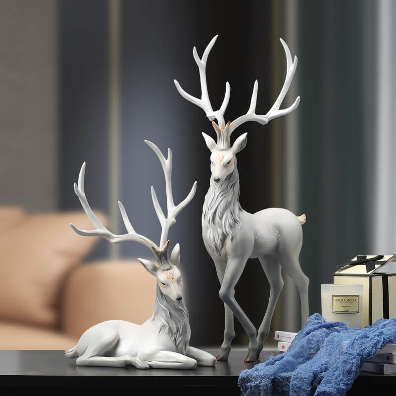 Elch Figur aus Kunstharz | Stehend oder Liegend erhältlich | Dekorative Skulptur für Regal, Sideboard und Wohnraum 4