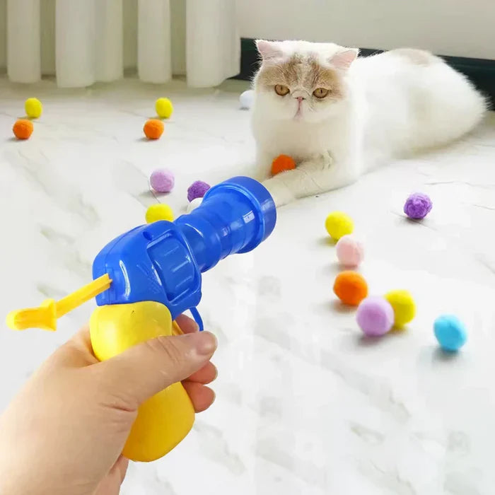 PlushGun™ – Interaktiver Plüschballwerfer für Katze