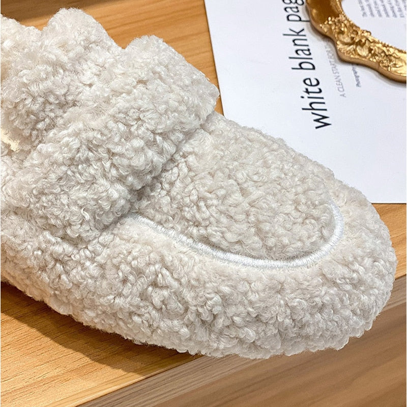 PlushComfort™ – Warme und Kuschelige Plüschsandalen