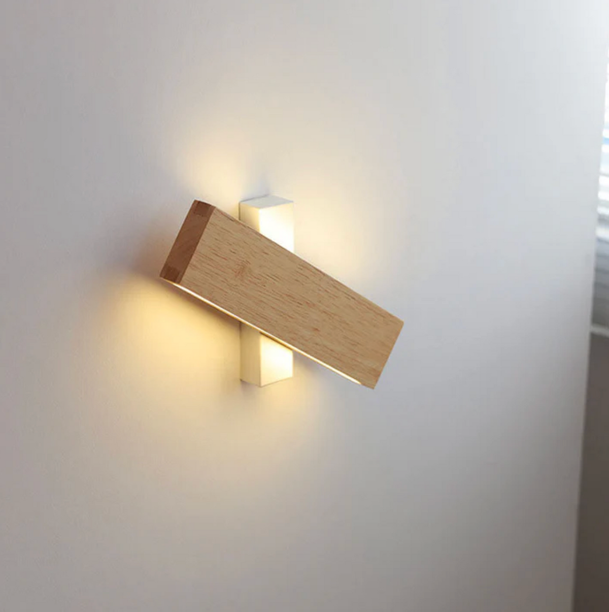 Holz-Wandleuchte mit LED-Lichtlinie | Massivholz, Montage in jeder Ausrichtung | Ideal für Schlafzimmer, Flur & Treppenhaus 12