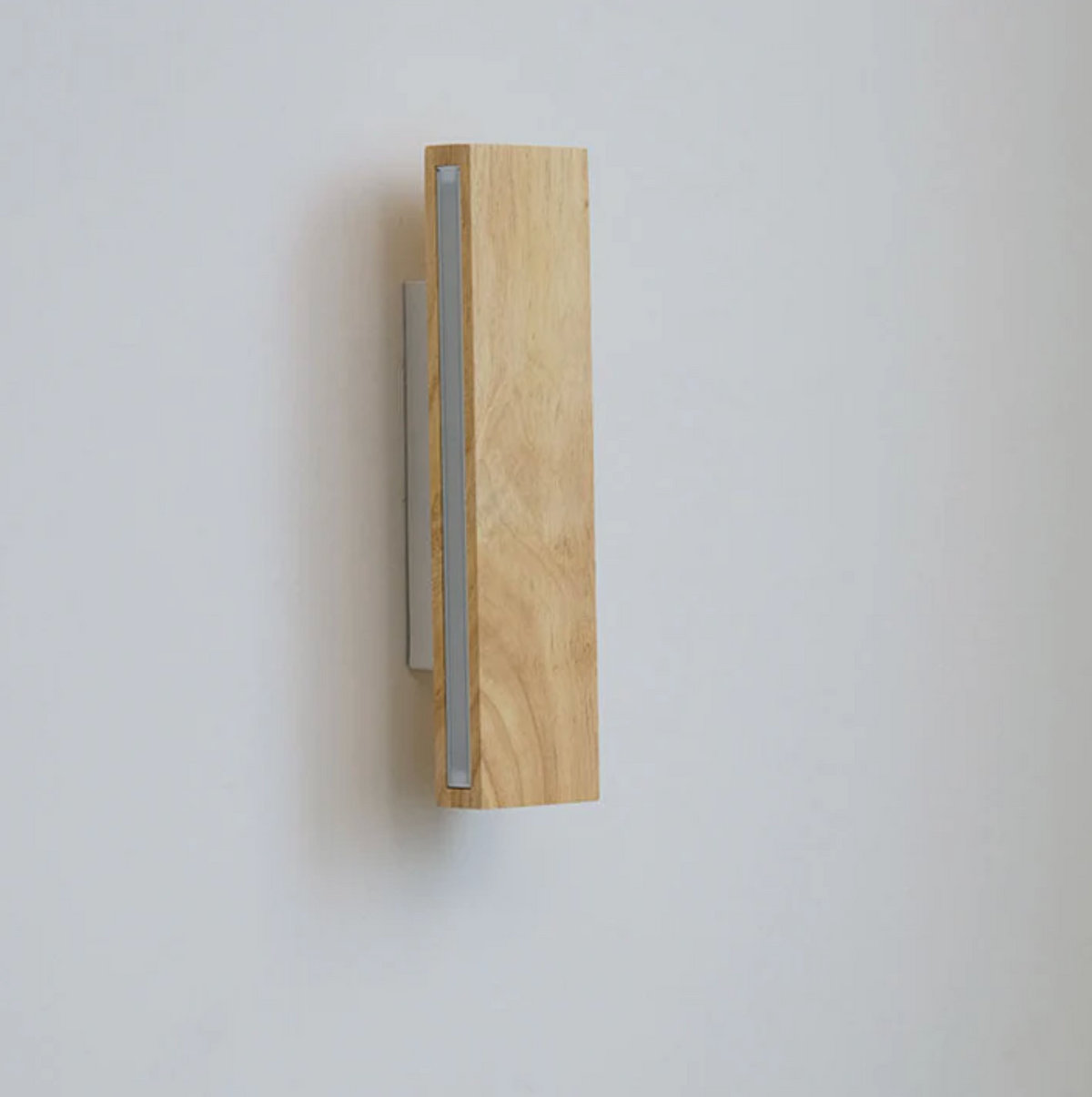 Holz-Wandleuchte mit LED-Lichtlinie | Massivholz, Montage in jeder Ausrichtung | Ideal für Schlafzimmer, Flur & Treppenhaus 11
