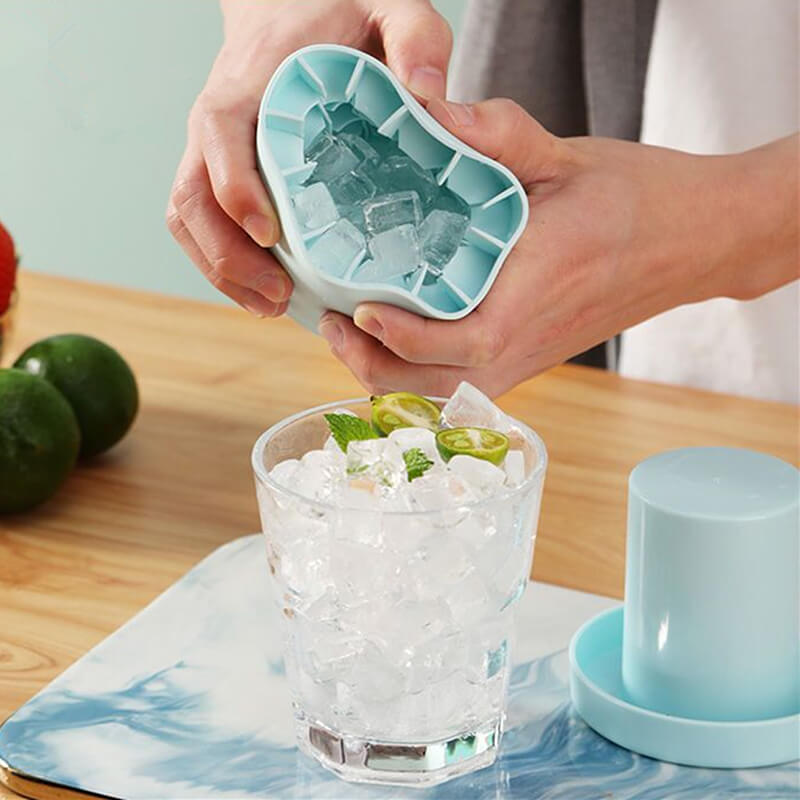 1+1 Gratis | IceFrozen™ – Tragbarer Silikon-Eiswürfelbereiter mit Deckel