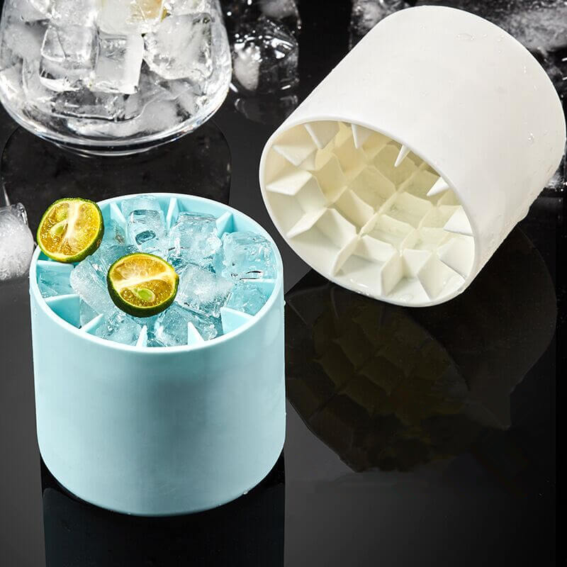 1+1 Gratis | IceFrozen™ – Tragbarer Silikon-Eiswürfelbereiter mit Deckel