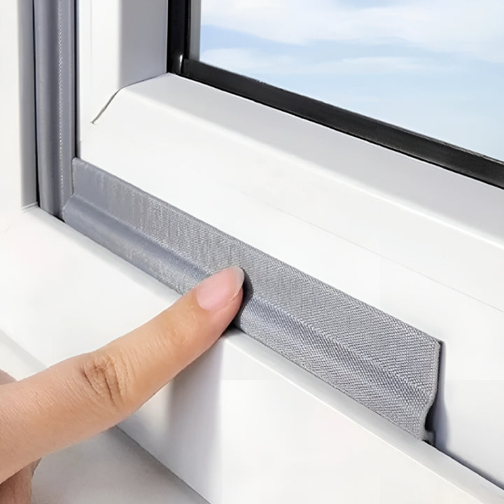 1+1 Gratis | WindStrip - Selbstklebendes Dichtungsband für Türen und Fenster – Schutz vor Zugluft