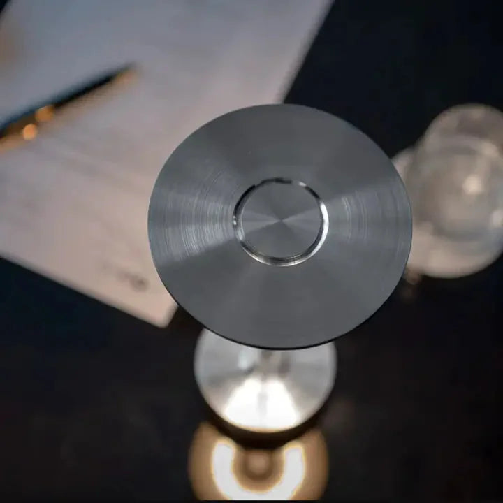 Milana™ – Galvanisierte Metall-LED- Tischlampe