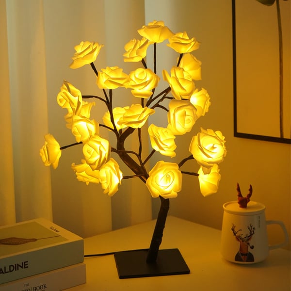 LED Rosenbaum Geschenk handgefertigt Kunststoffrahmen mit warmem Licht
