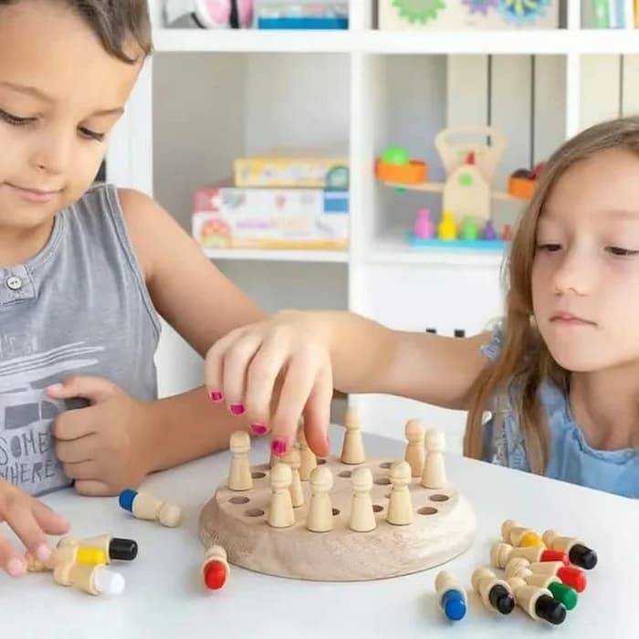 MatchFun™ – Gedächtnis-Streichholzschach aus Holz