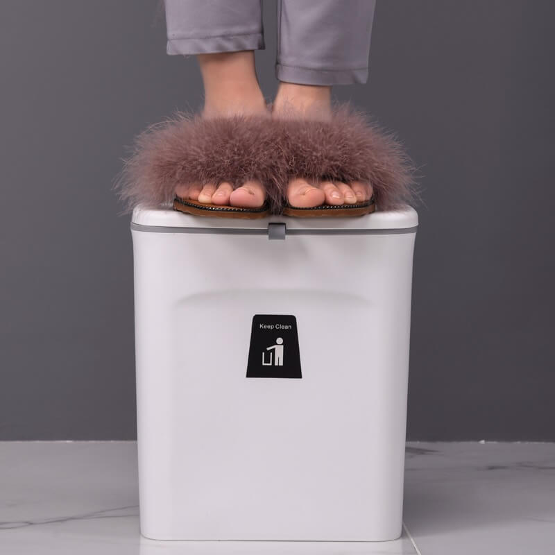 CleanBin™ – Hängender Mülleimer