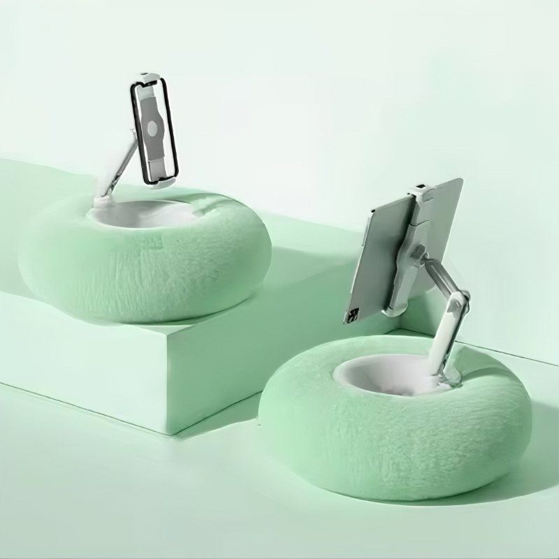 MovieNightSupport™ – Plüschständer für Smartphones und Tablets