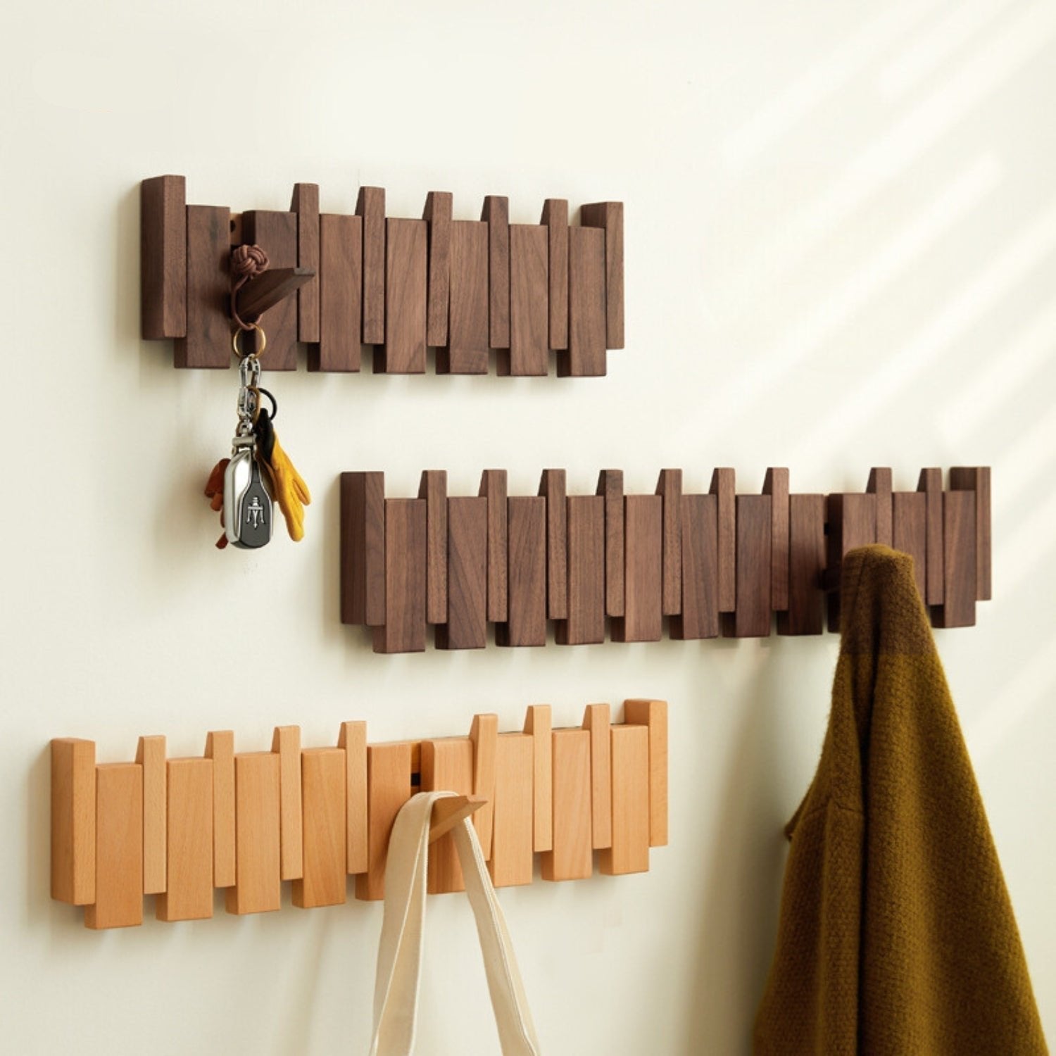 HarmonyHold™ – Garderobe mit Notenschlüsseln