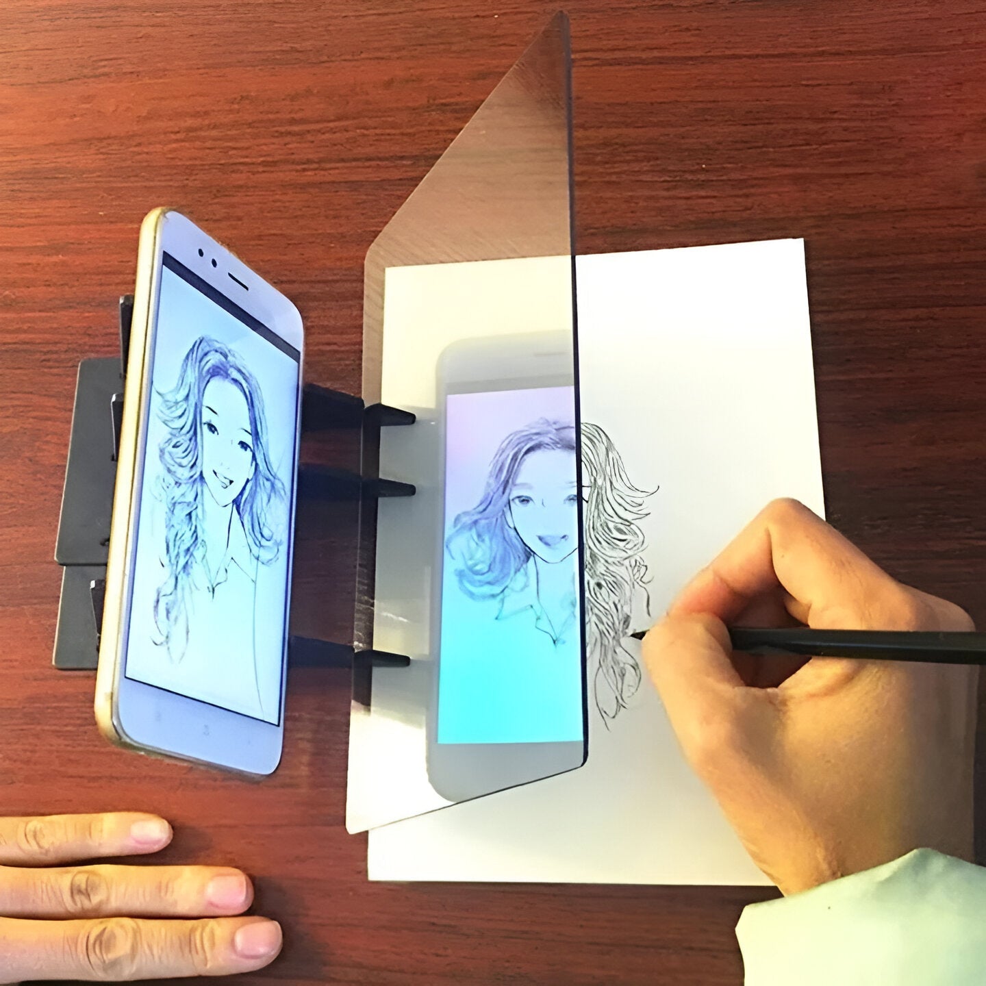 SketcherPro™ – Ihre Kreativität, perfekt widergespiegelt