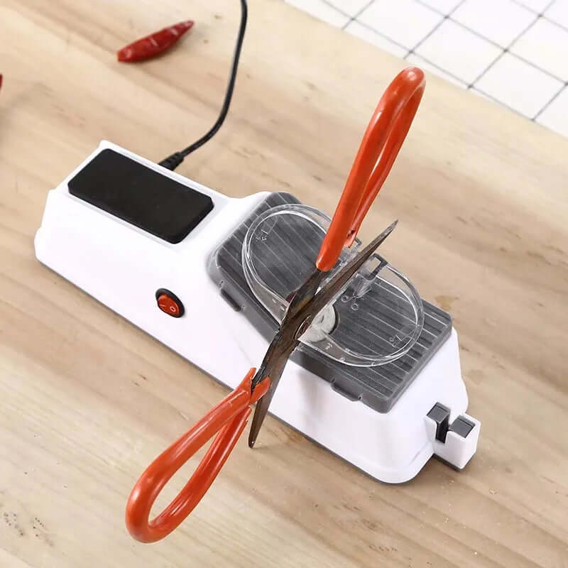 SharpPro™ – Wiederaufladbarer elektrischer Messerschärfer